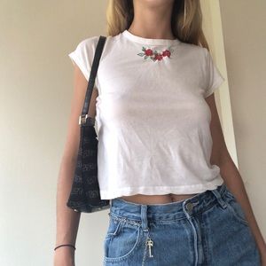 Brandy Melville Rose Tee 🌹